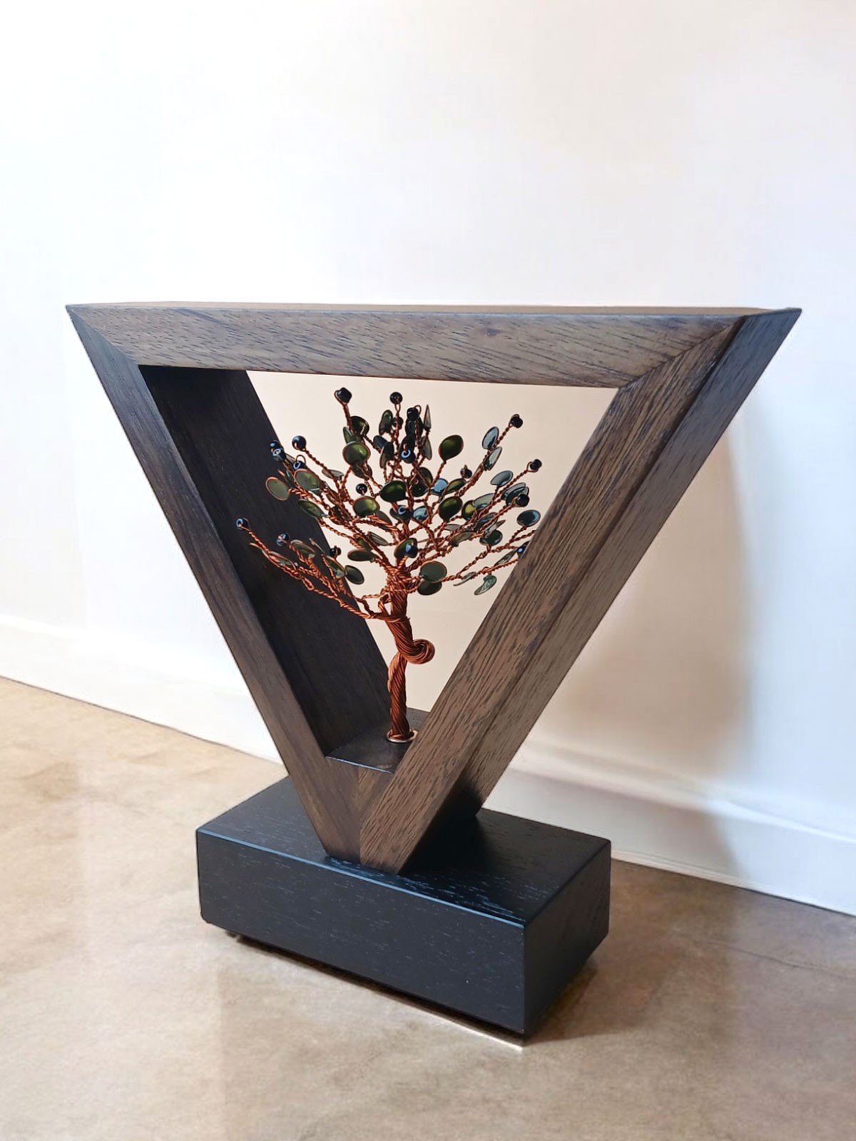 MC359 - The Triangle Frame